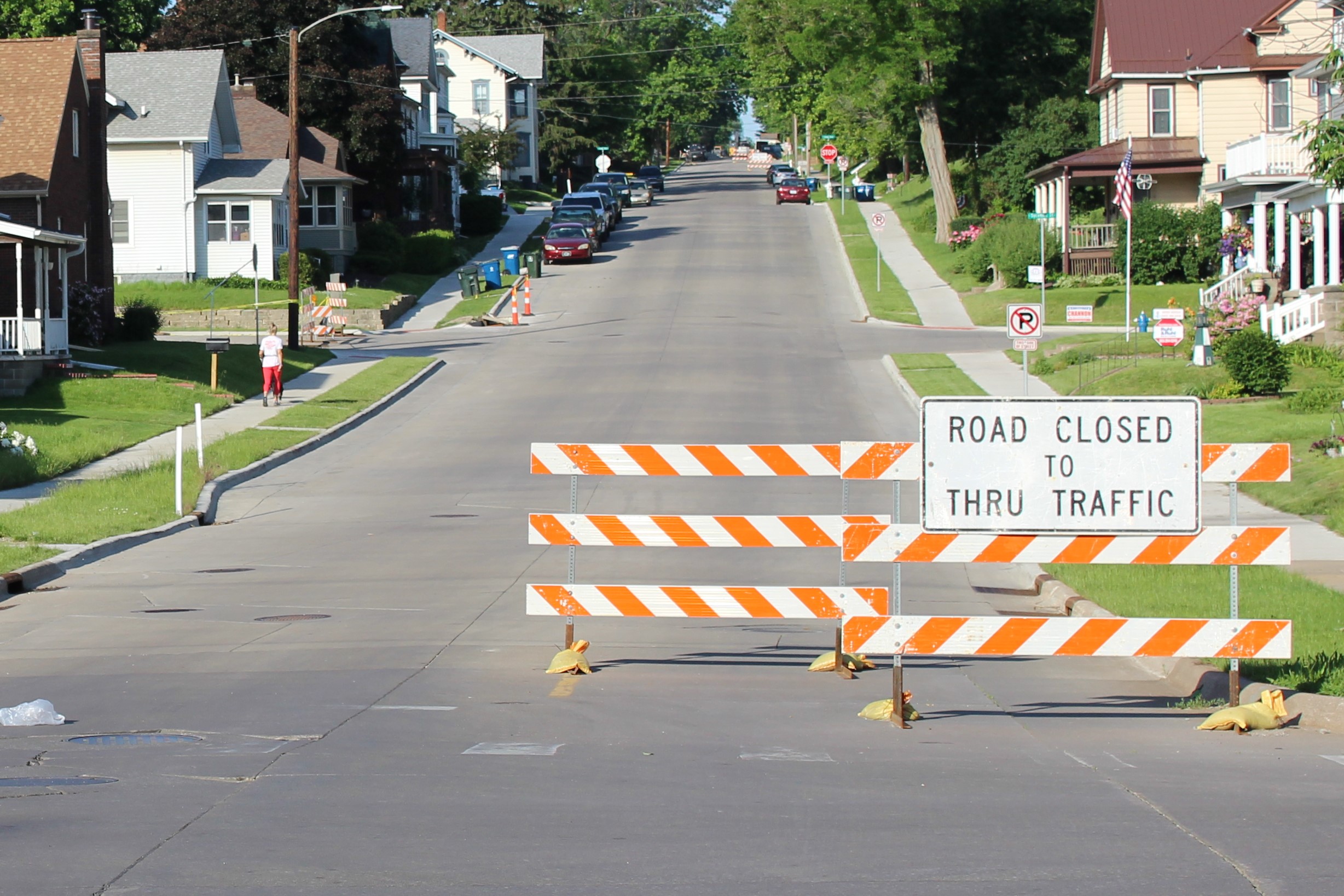 060220 West Hill Barricades (JPG)