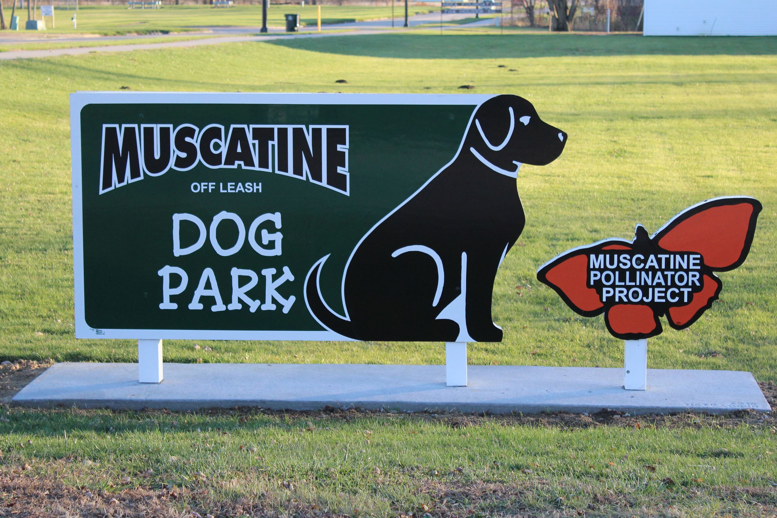 111620 Pollinator-Dog Park Sign (JPG)