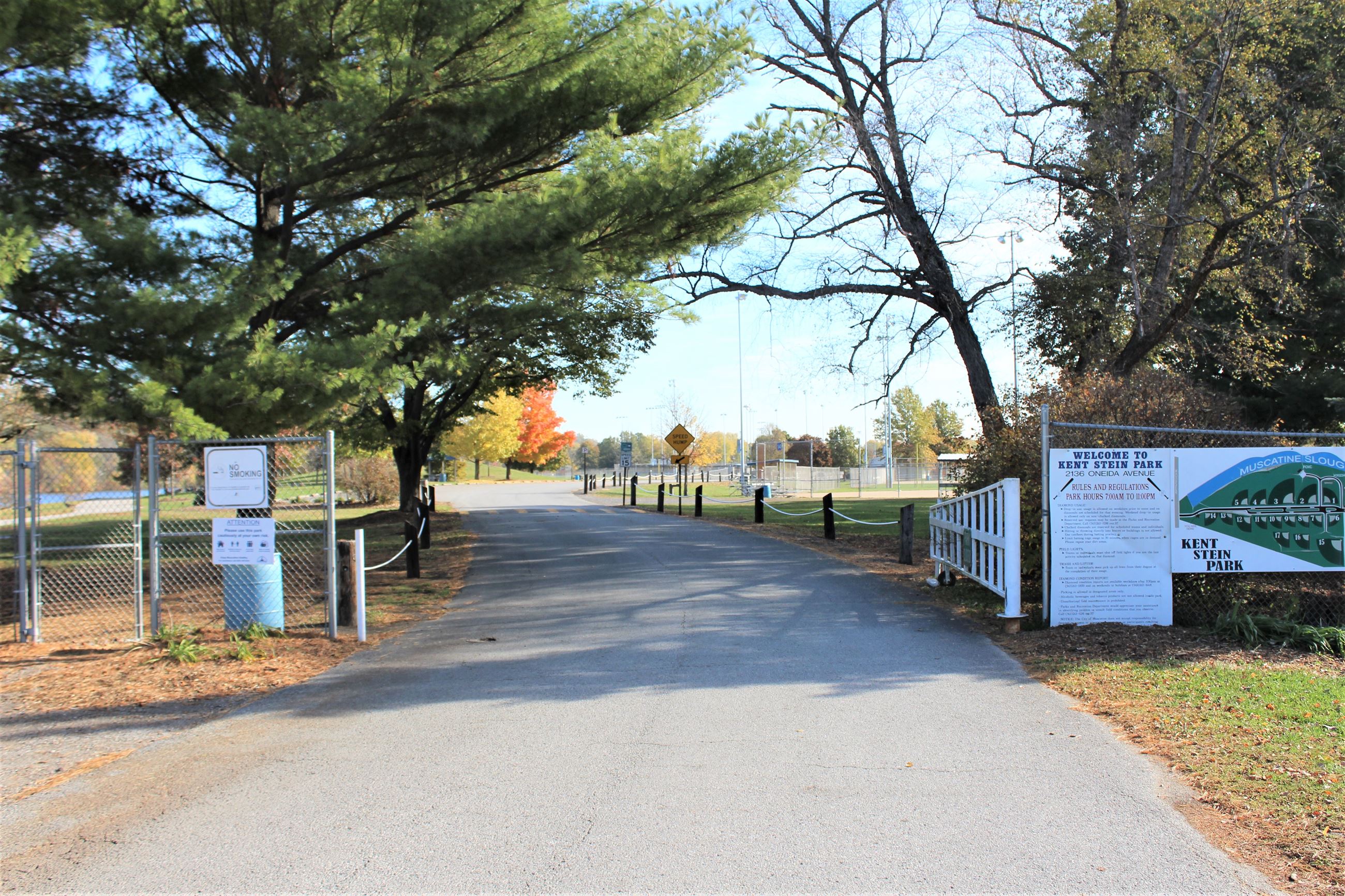 102820 Kent Stein Park Houser Entrance (JPG)