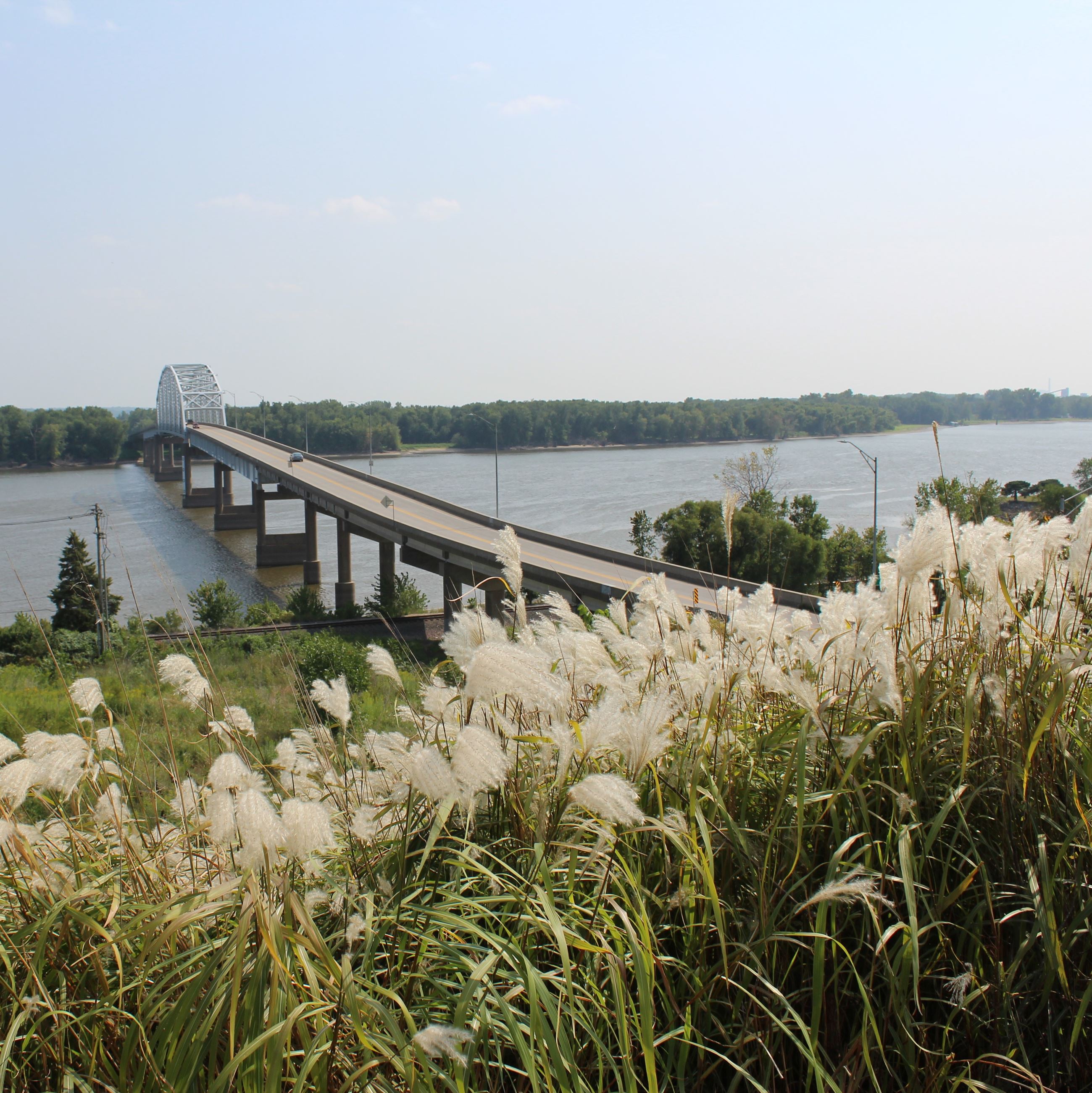 Mark Twain Overlook square