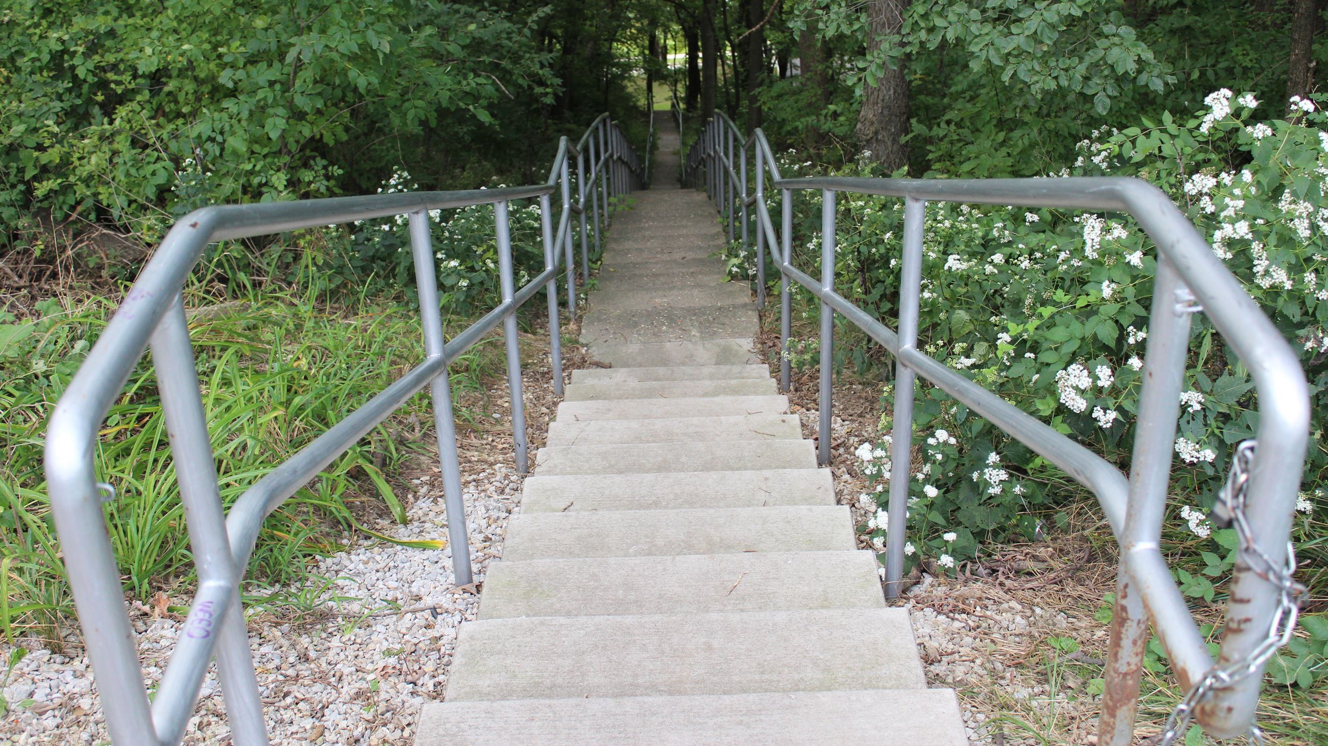 Greenwood Cemetery Steps (JPG) 091820 